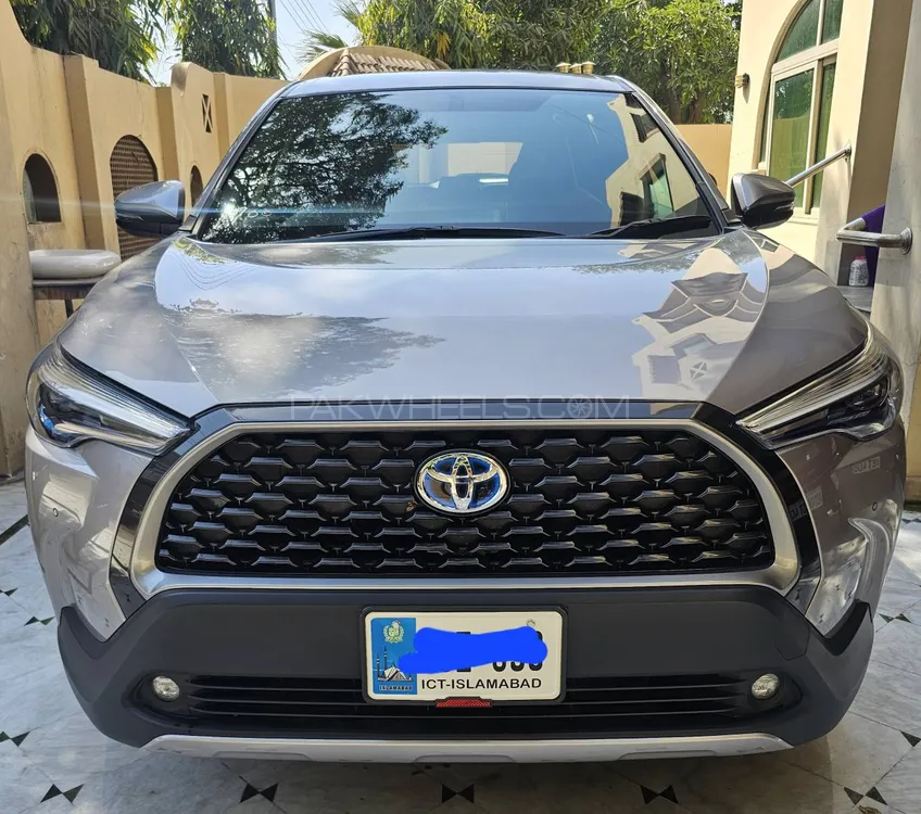 Toyota Corolla Cross 2024 for Sale in Lahore Image-1