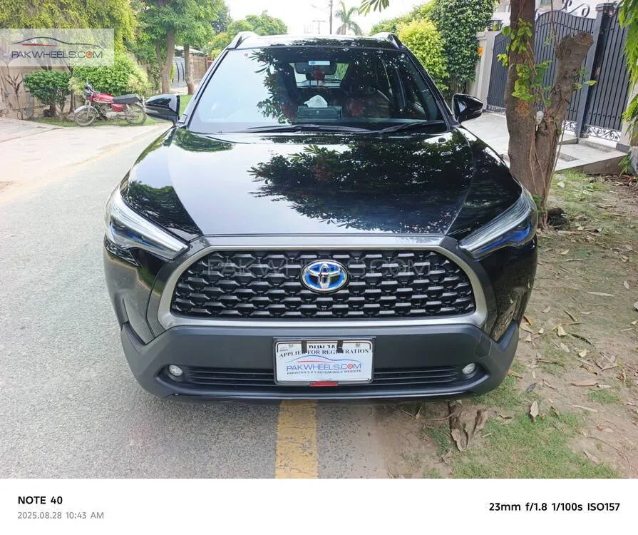 Toyota Corolla Cross 2025 for Sale in Lahore Image-1