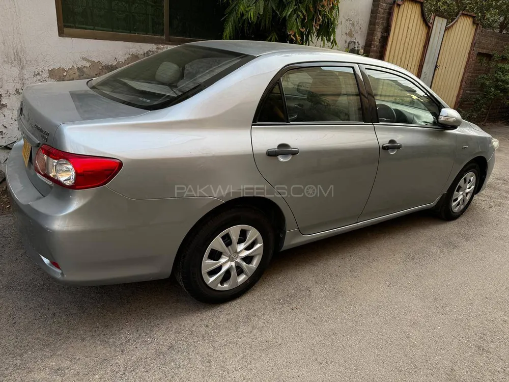 Toyota Corolla 2012 for Sale in Faisalabad Image-1