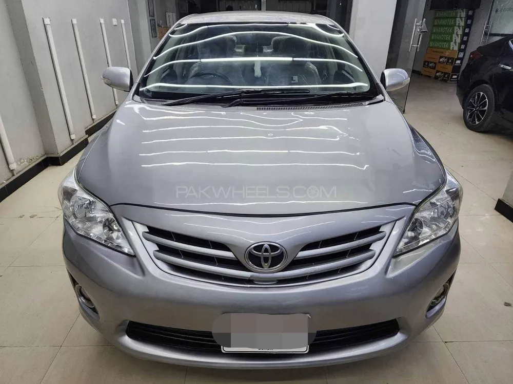 Toyota Corolla 2013 for Sale in Karachi Image-1