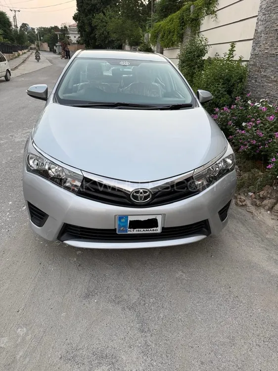 Toyota Corolla 2016 for Sale in Islamabad Image-1