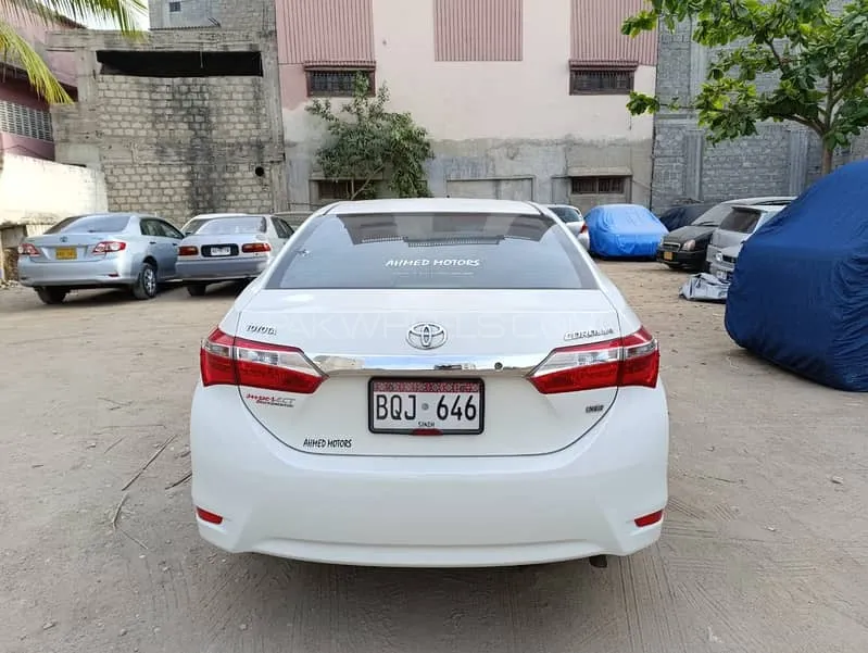 Toyota Corolla 2019 for Sale in Islamabad Image-1