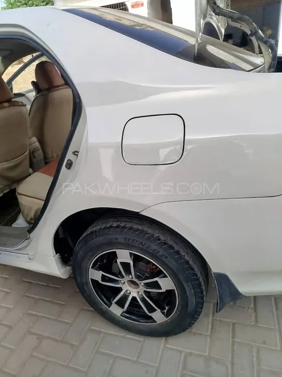 Toyota Corolla 2010 for Sale in Sadiqabad Image-1