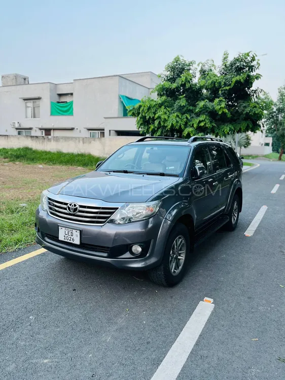 Toyota Fortuner 2013 for Sale in Lahore Image-1