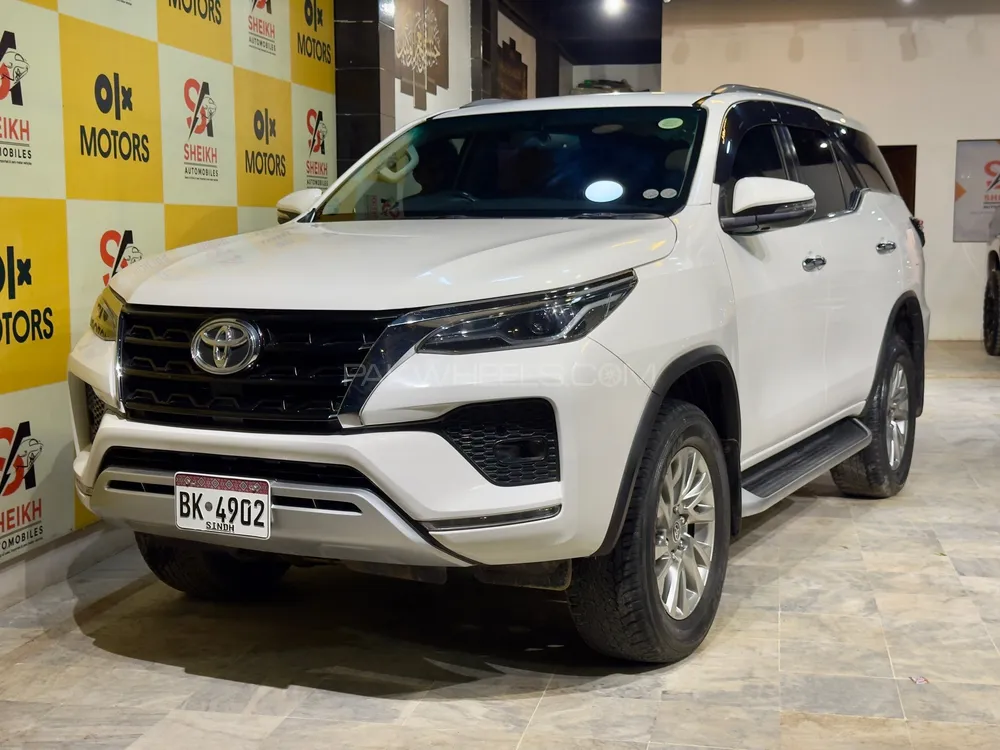 Toyota Fortuner 2022 for Sale in Karachi Image-1