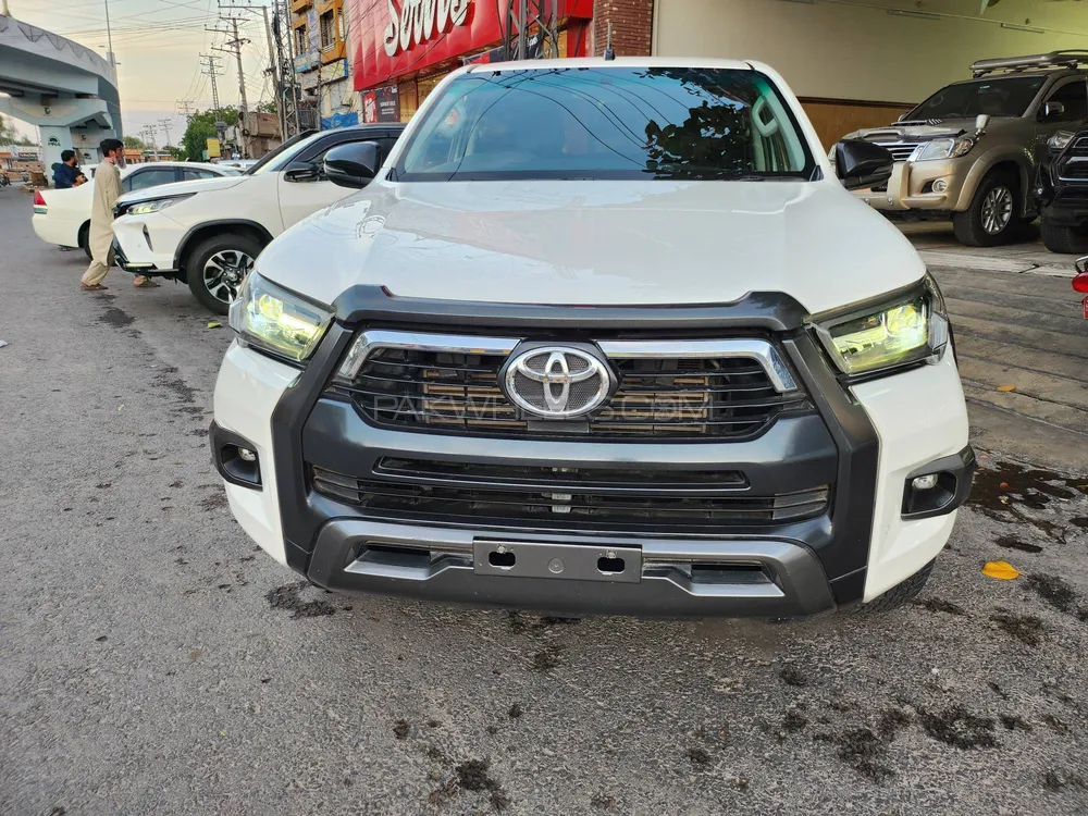 Toyota Hilux 2022 for Sale in Multan Image-1