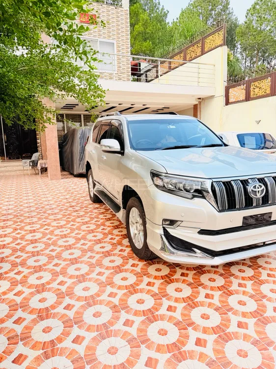 Toyota Prado 2011 for Sale in Rawalpindi Image-1
