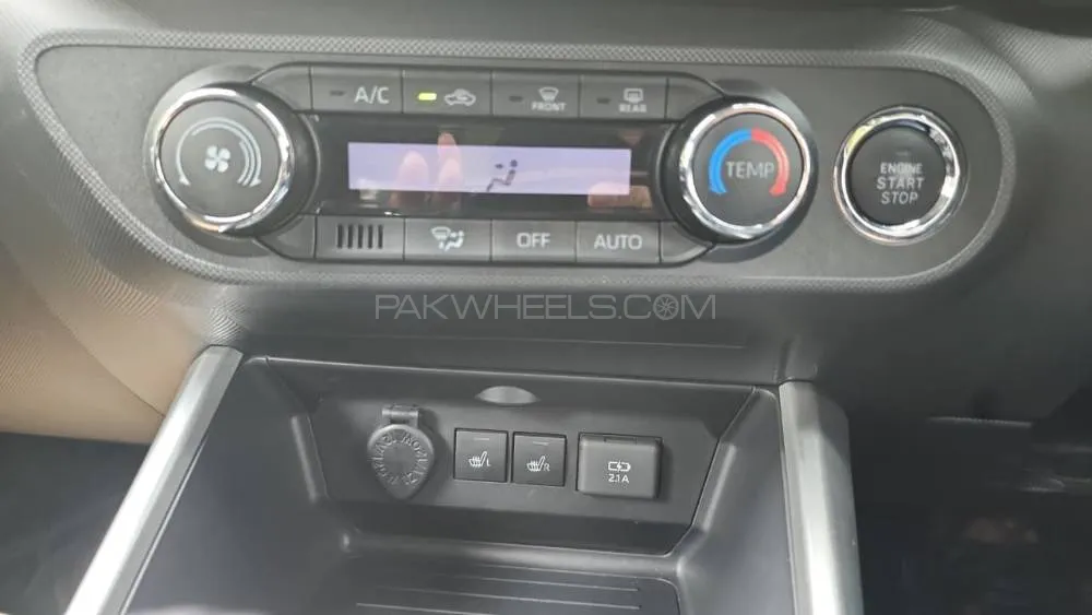 Toyota Raize 2020 for Sale in Lahore Toyota Raize 2020 for Sale in Lahore Image-5