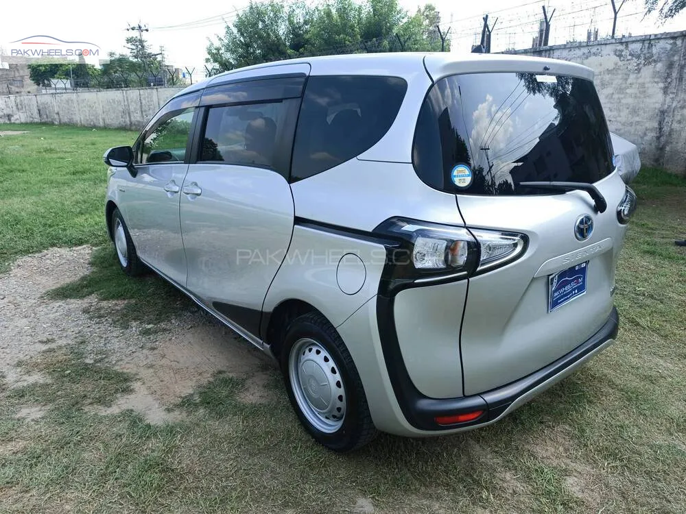 Toyota Sienta 2019 for Sale in Rawalpindi Toyota Sienta 2019 for Sale in Rawalpindi Image-5