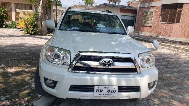 Toyota Surf 2008 for Sale in Mardan Image-1