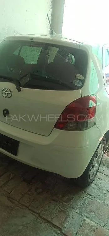 Toyota Vitz 2009 for Sale in Bannu Image-1
