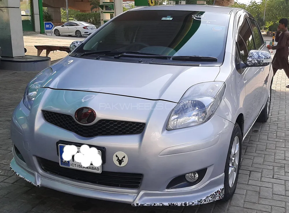 Toyota Vitz 2008 for Sale in Peshawar Image-1