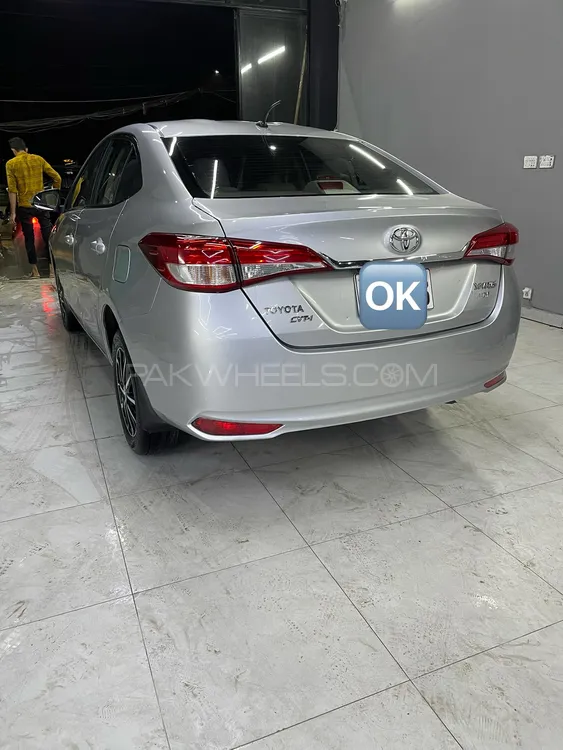 Toyota Yaris Sedan 2021 for Sale in Lahore Image-1