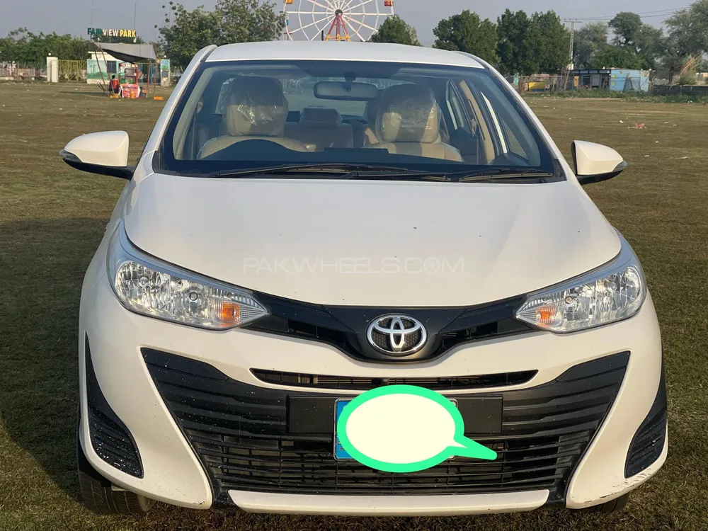 Toyota Yaris Sedan 2022 for Sale in Mirpur A.K. Image-1