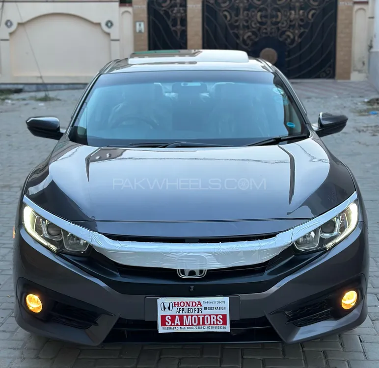 Honda Civic 2017 for Sale in Gujranwala Image-1