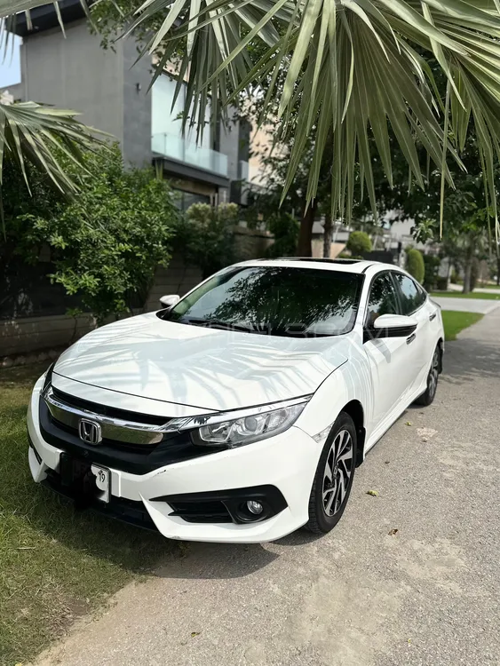 ہونڈا سوک 2018 for Sale in لاہور Image-1