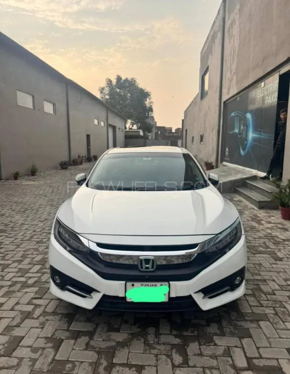 Honda Civic 2020 for Sale in Faisalabad Image-1