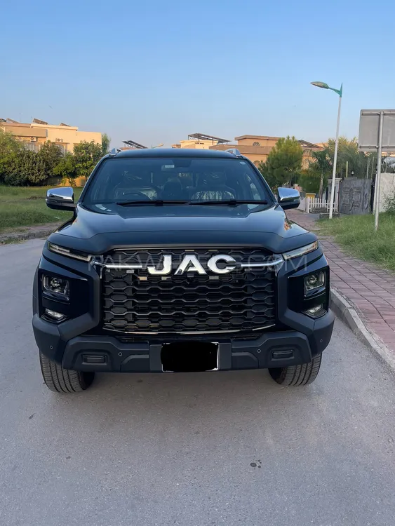 JAC T9 2025 for Sale in Islamabad Image-1