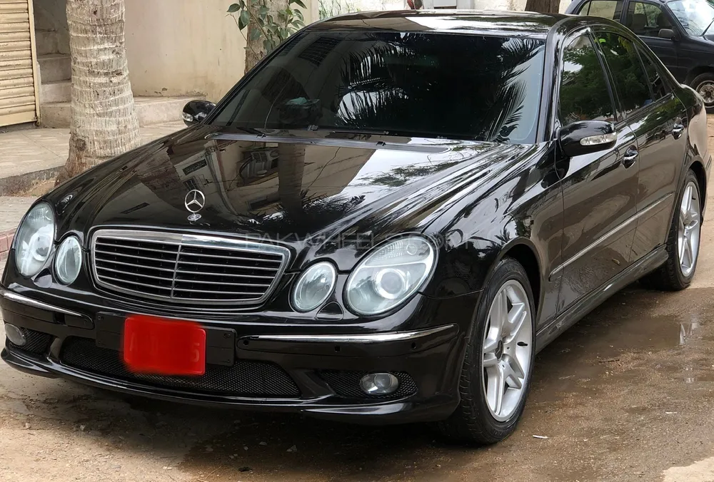 Mercedes Benz E Class 2007 for Sale in Karachi Image-1