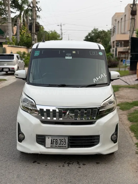 Mitsubishi EK Custom 2015 for Sale in Lahore Image-1