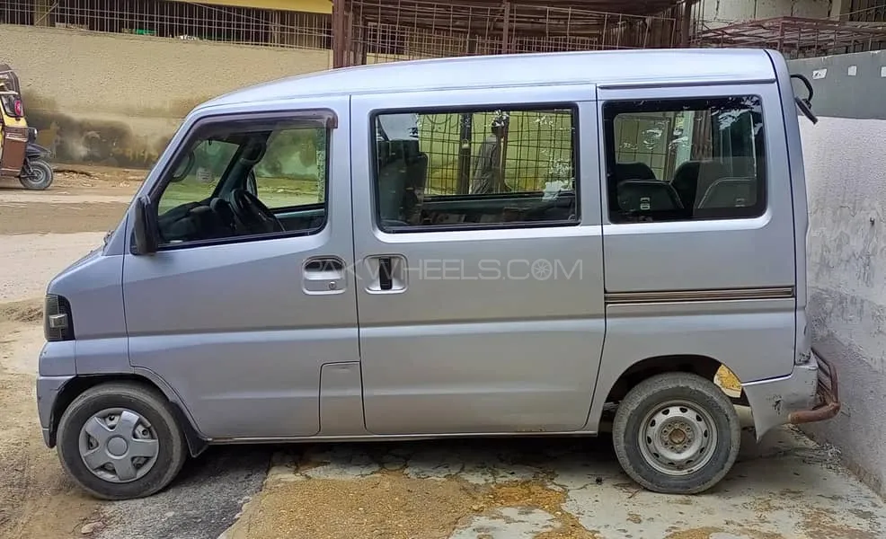 Nissan Clipper 2011 for Sale in Karachi Image-1