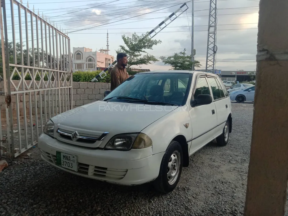 Suzuki Cultus 2005 for Sale in Peshawar Image-1