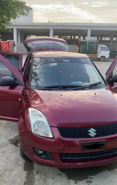 Suzuki Swift 2011 for Sale in Swabi Image-1