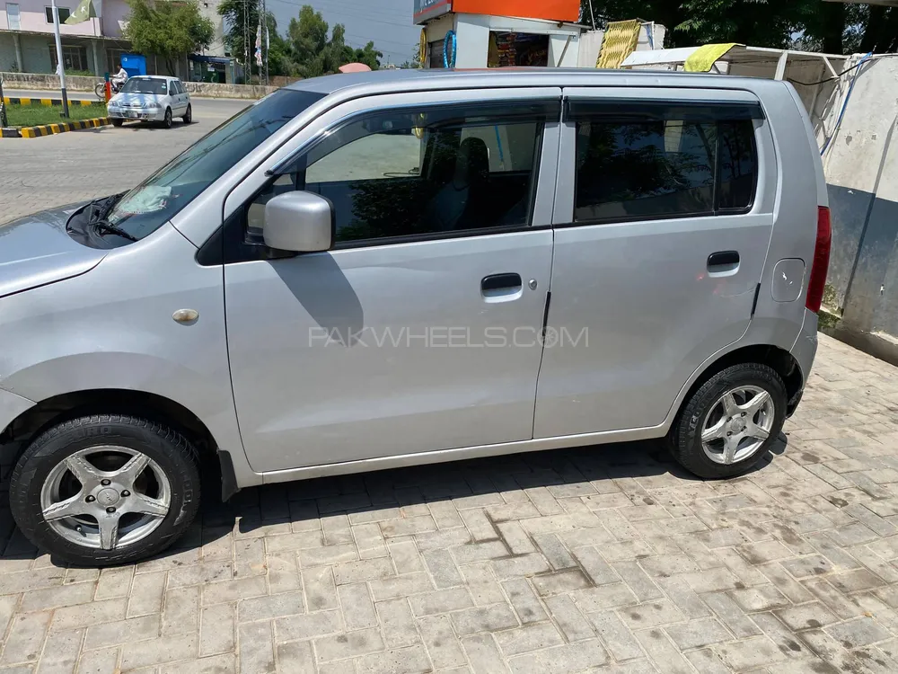 سوزوکی ویگن آر 2018 for Sale in اسلام آباد Image-1