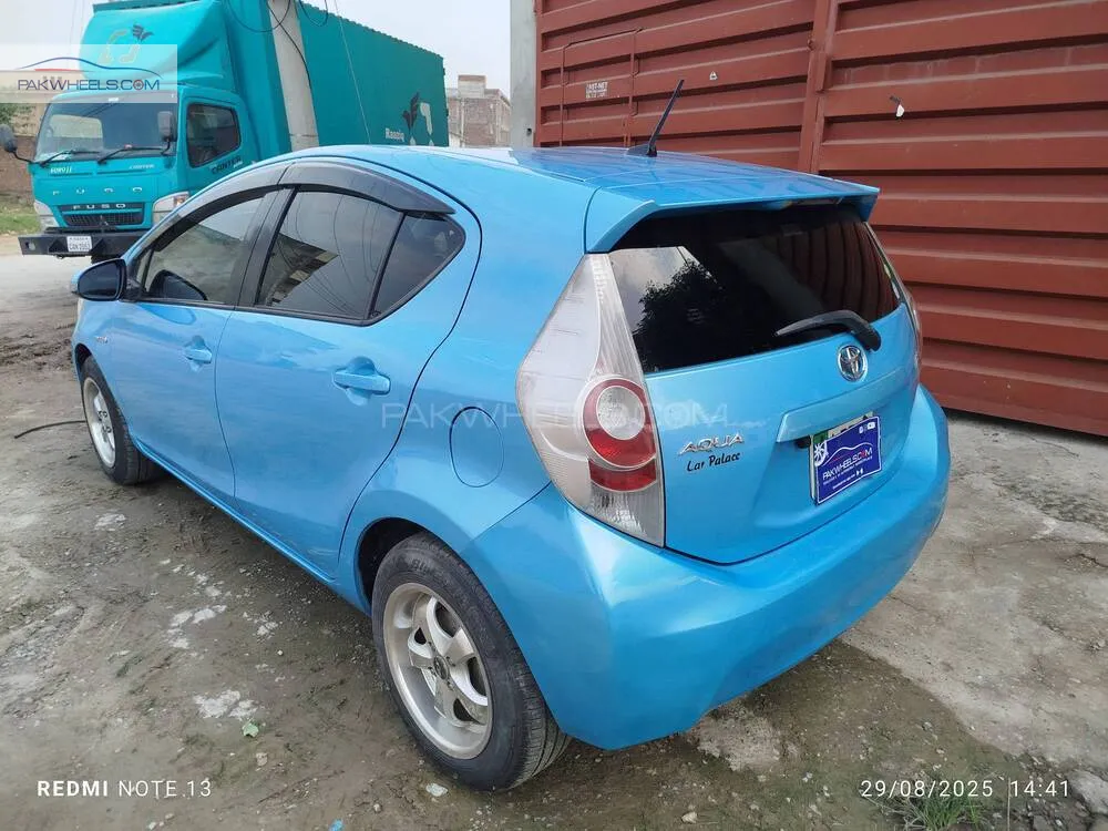 Toyota Aqua 2012 for Sale in Lahore Toyota Aqua 2012 for Sale in Lahore Image-6