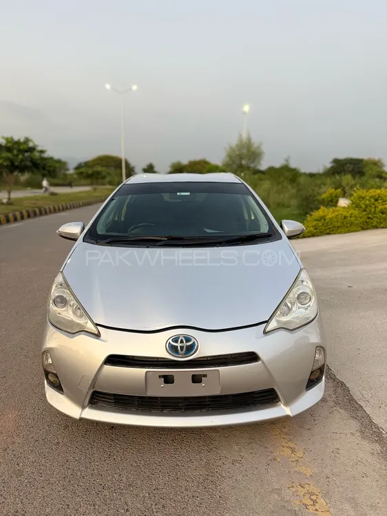 Toyota Aqua 2013 for Sale in Islamabad Image-1