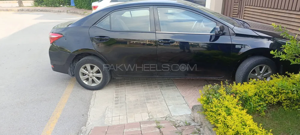 Toyota Corolla 2016 for Sale in Rawalpindi Image-1