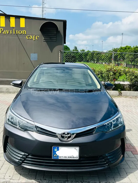 Toyota Corolla 2018 for Sale in Gujranwala Image-1