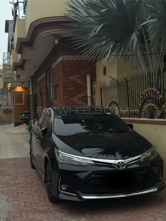Toyota Corolla 2023 for Sale in Lahore Image-1