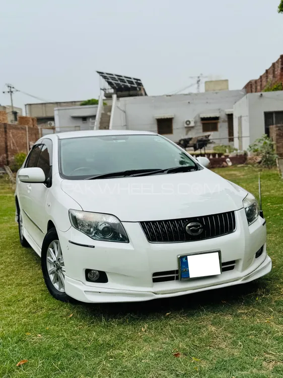 Toyota Corolla Axio 2007 for Sale in Faisalabad Image-1