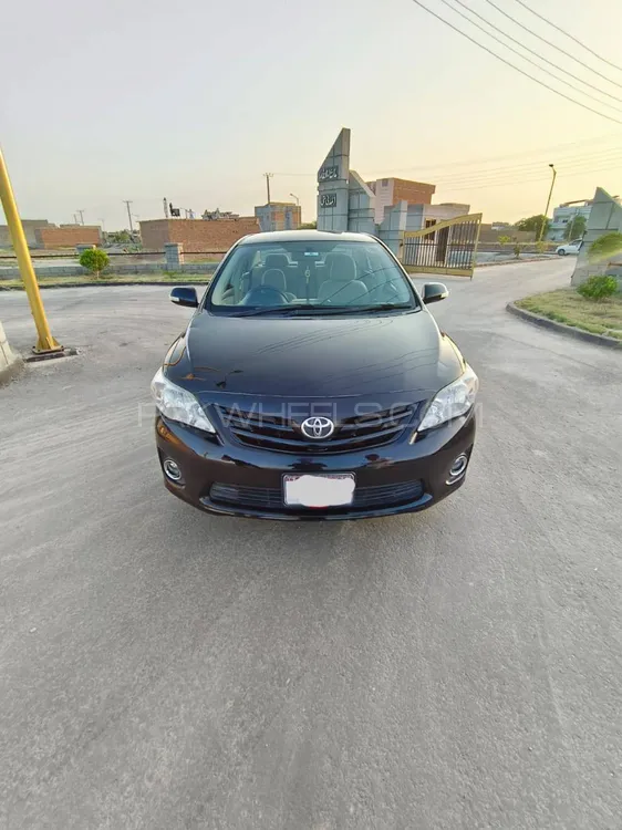 Toyota Corolla 2013 for Sale in Layyah Image-1