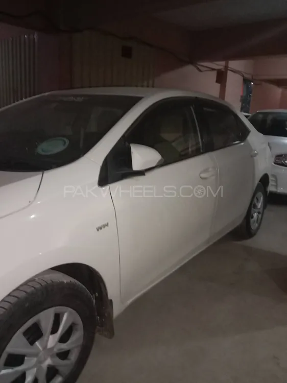 Toyota Corolla 2015 for Sale in Hyderabad Image-1