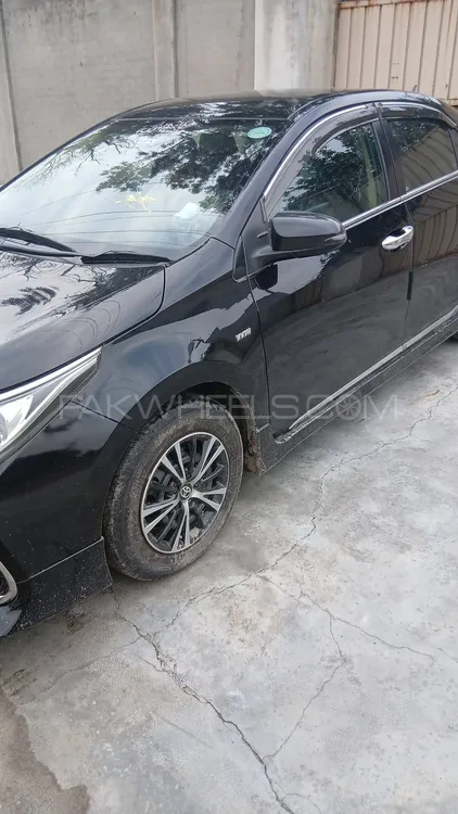 Toyota Corolla 2017 for Sale in Kot addu Image-1