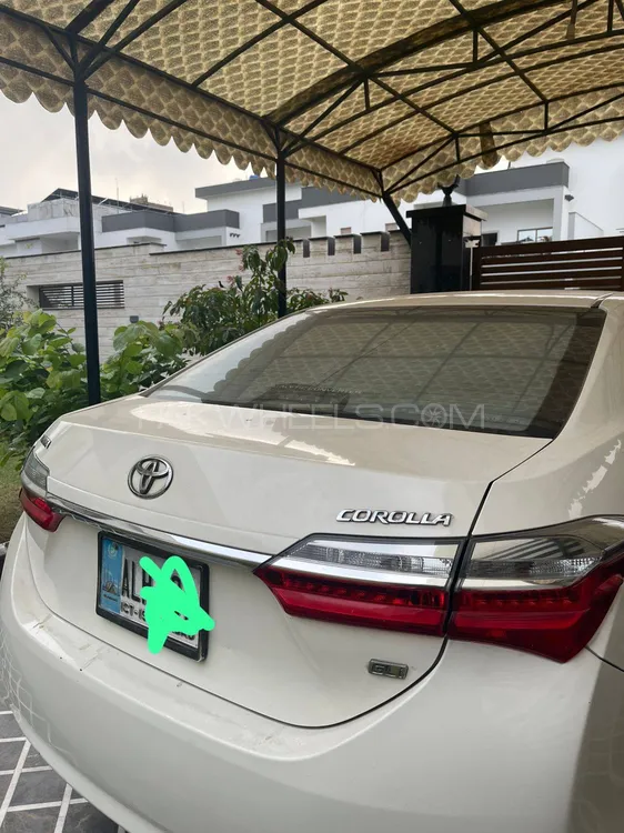 Toyota Corolla 2018 for Sale in Faisalabad Image-1