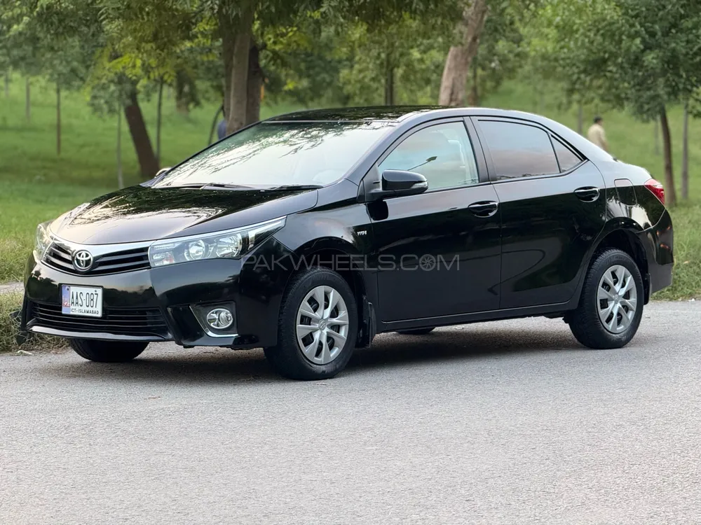 Toyota Corolla 2016 for Sale in Islamabad Image-1