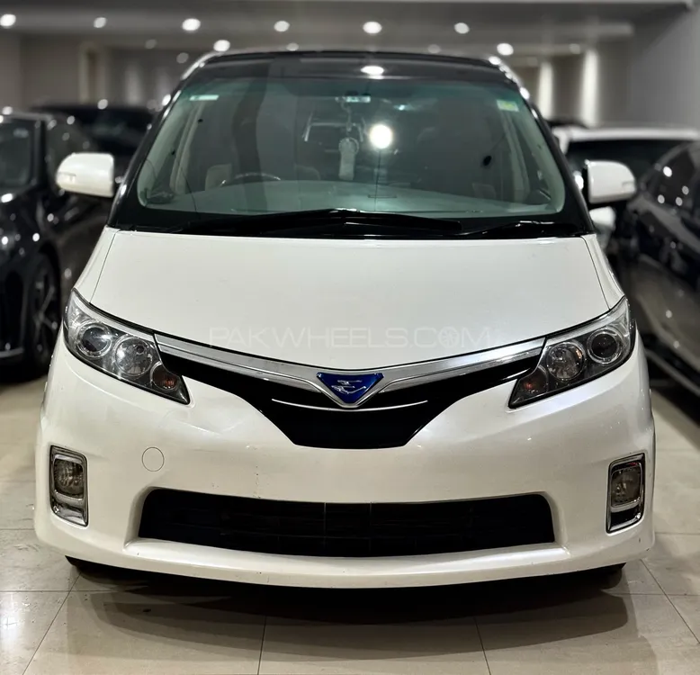 Toyota Estima 2010 for Sale in Karachi Image-1
