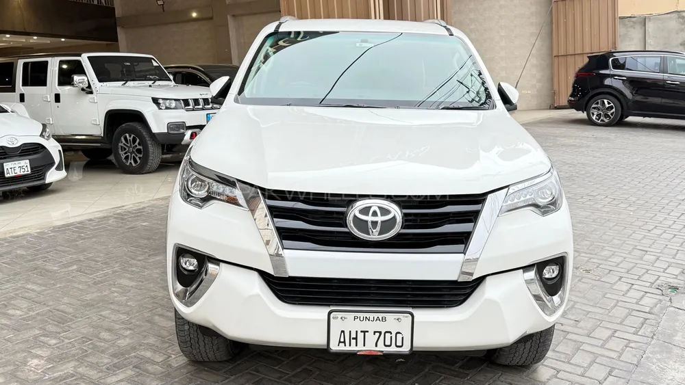Toyota Fortuner 2021 for Sale in Multan Image-1