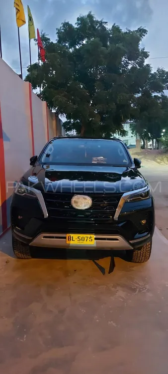 ٹویوٹا فورچیونر 2022 for Sale in کراچی Image-1