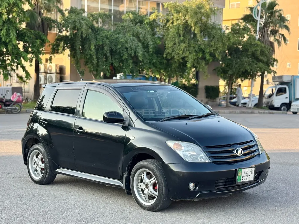 Toyota IST 2006 for Sale in Islamabad Image-1