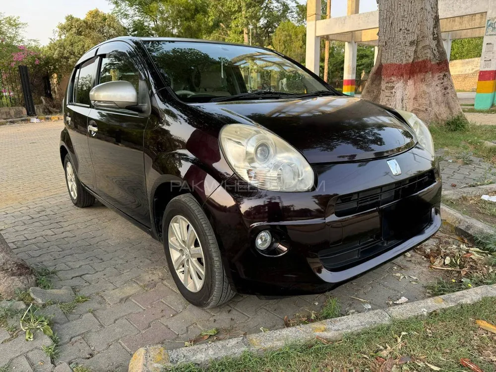 Toyota Passo 2010 for Sale in Attock Image-1