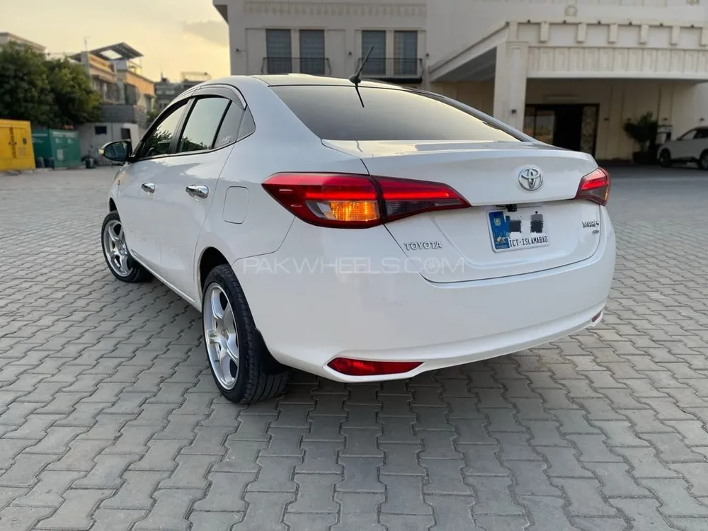 Toyota Yaris Sedan 2020 for Sale in Islamabad Image-1