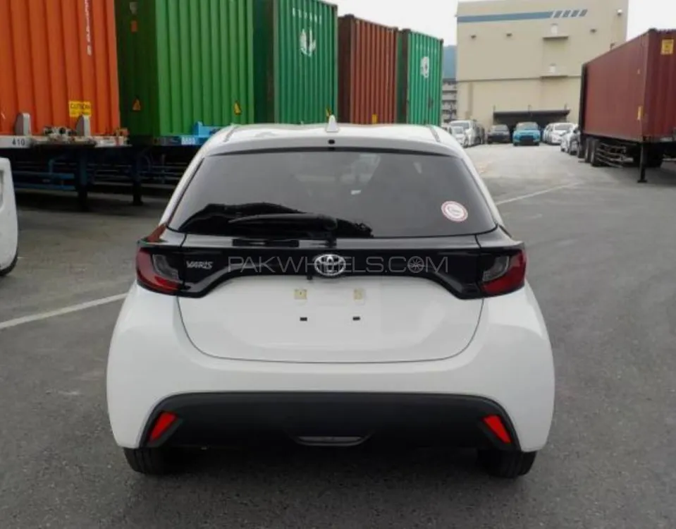 Toyota Yaris Hatchback 2022 for Sale in Peshawar Image-1