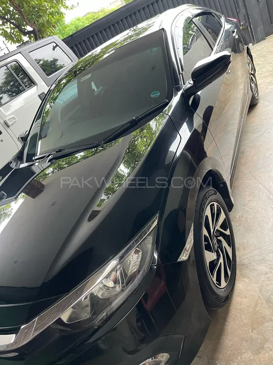 Honda Civic 2018 for Sale in Lahore Image-1