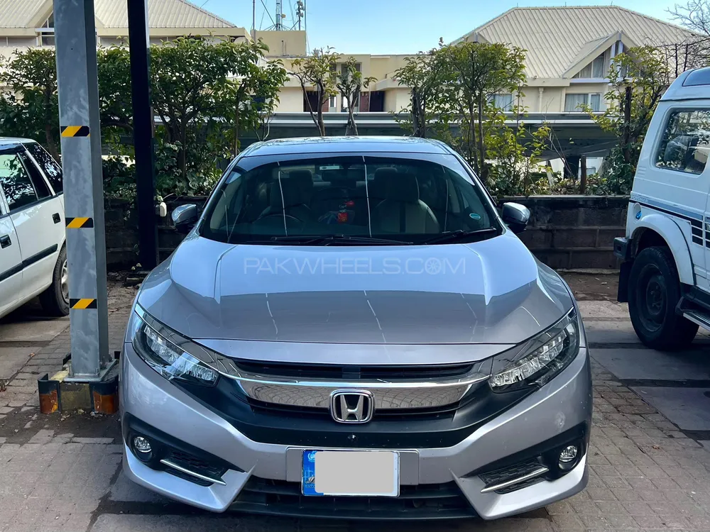 Honda Civic 2021 for Sale in Peshawar Image-1
