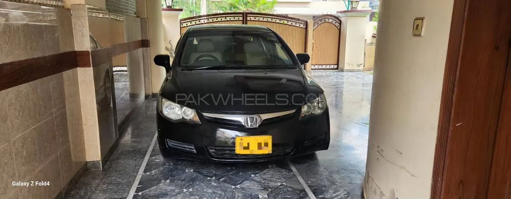 Honda Civic 2010 for Sale in Karachi Image-1