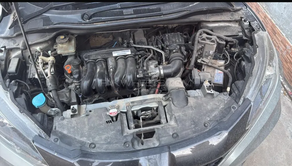 Honda Vezel 2015 for Sale in Islamabad Image-1